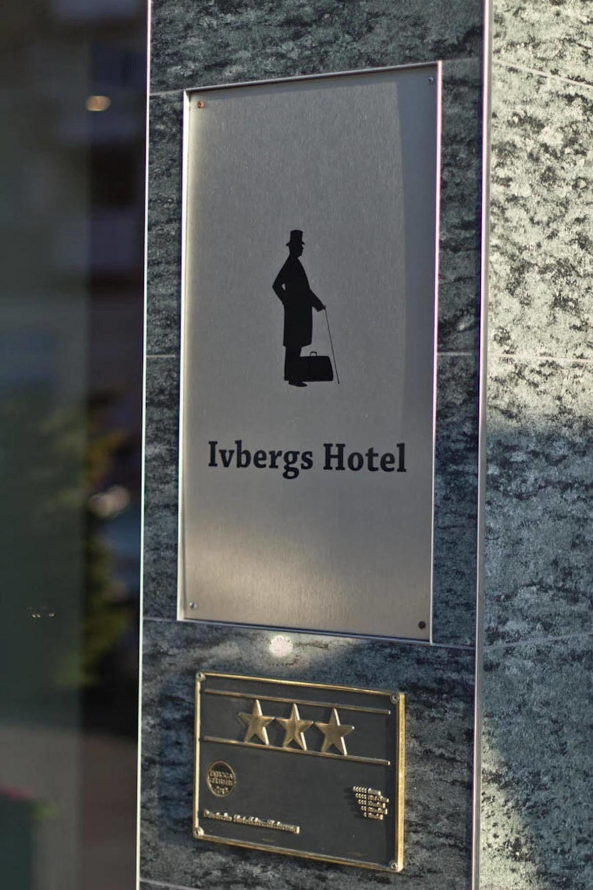 Ivbergs Hotel Messe Nord Berlim Exterior foto
